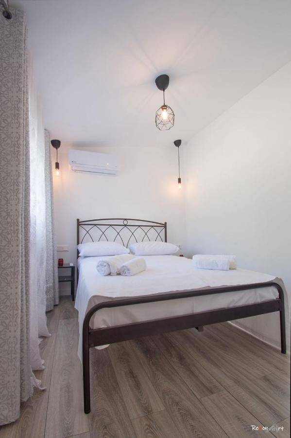 Oresti'S Villa Near Airport & Beach 阿特米达 外观 照片