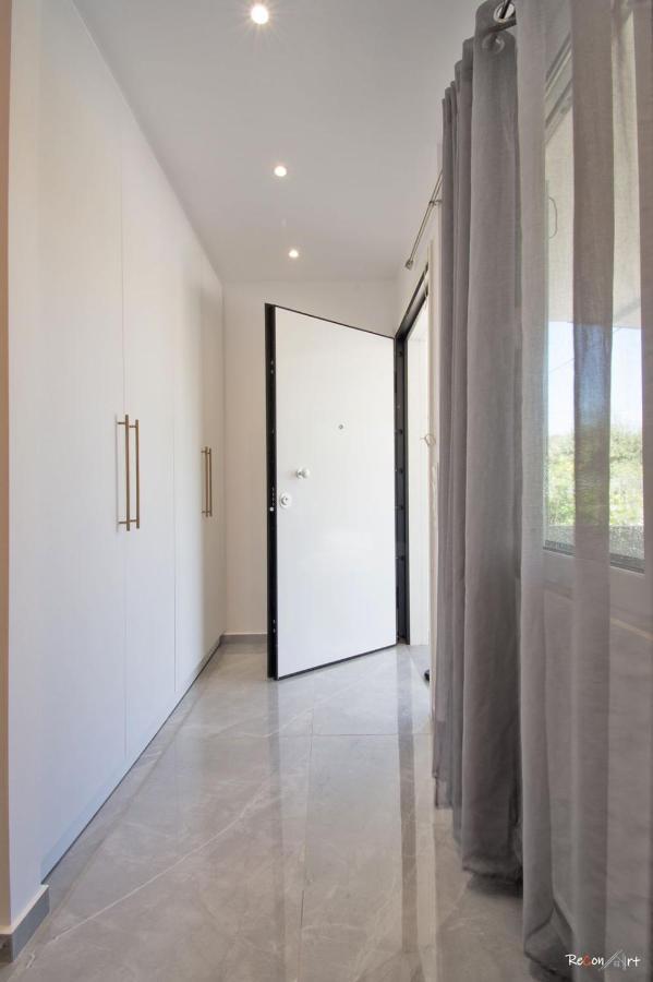 Oresti'S Villa Near Airport & Beach 阿特米达 外观 照片