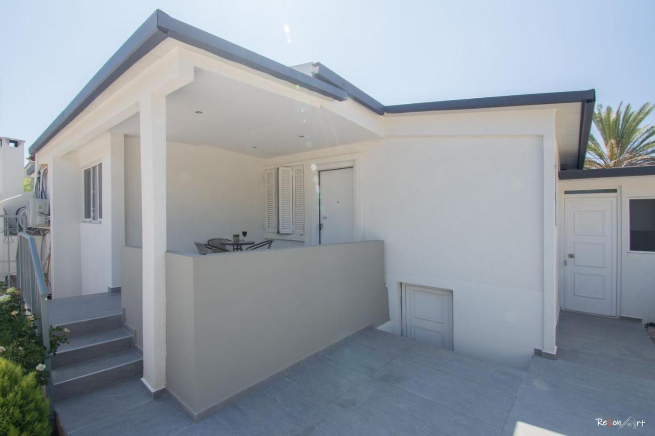Oresti'S Villa Near Airport & Beach 阿特米达 外观 照片